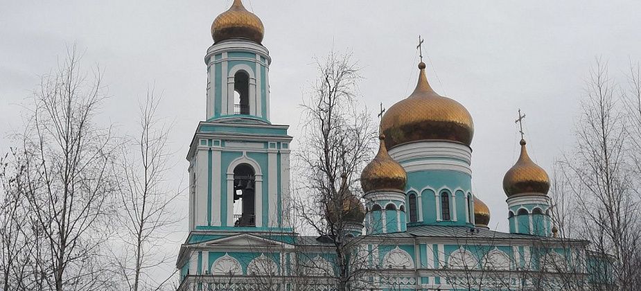 В соборе Максима Исповедника прошел кинопоказ для молодежи