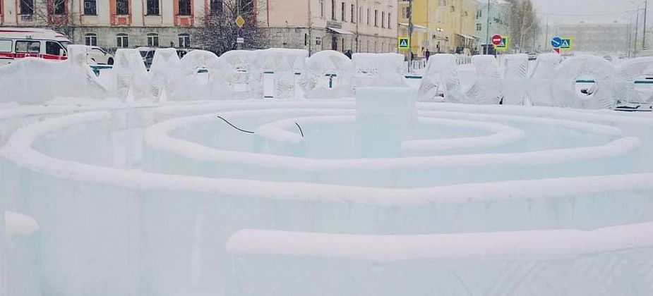 В Краснотурьинске приняли ледовый городок. Пока на 50%