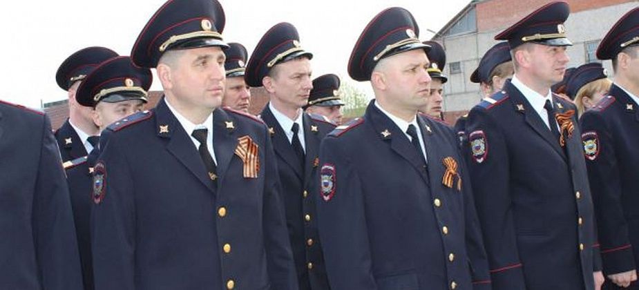 Полицейским вручили медали за охрану Универсиады