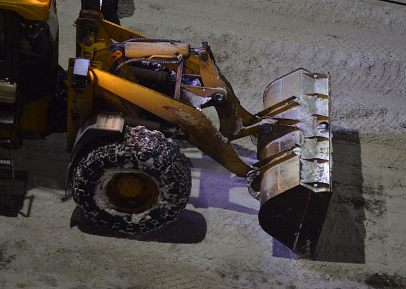 Ищут подрядчика, который в начале 2026 года будет убирать снег во дворах 