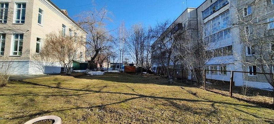 Из-за ремонта соседнего дома воспитанники детсада №29 сменят место прогулки