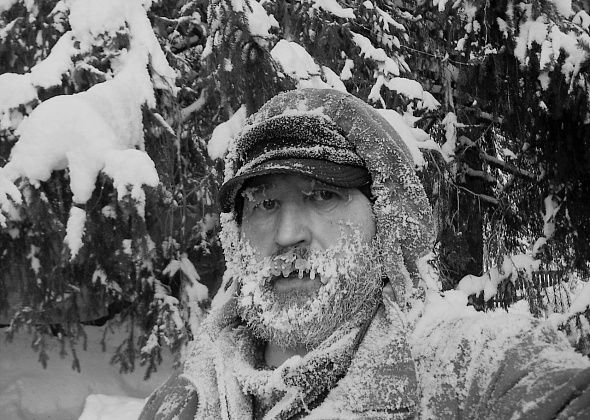 Константин Возьмитель: Лыжи из печки торчат…