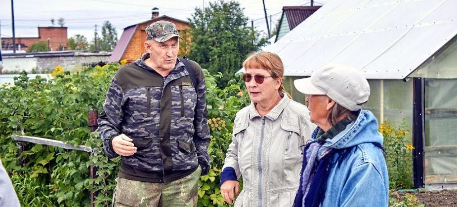 Плесень, мох и погреб вместо колодца. Грунтовые воды топят сады и дома на Медной Шахте