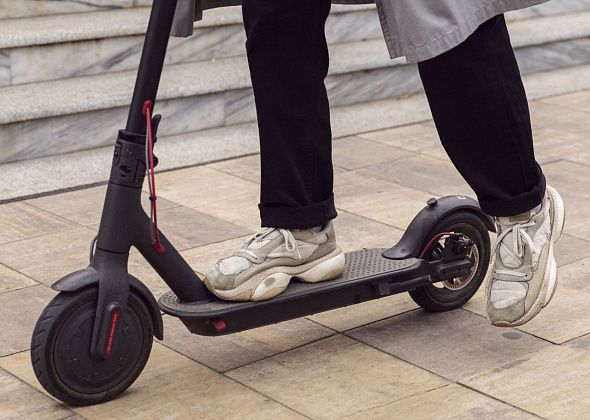 В Краснотурьинске конфисковали самокат у пьяного водителя. Он попался полиции в день покупки