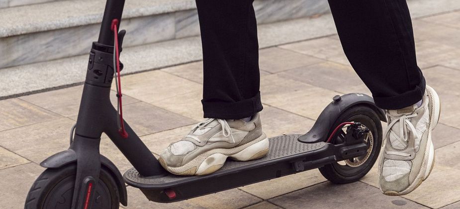 В Краснотурьинске конфисковали самокат у пьяного водителя. Он попался полиции в день покупки