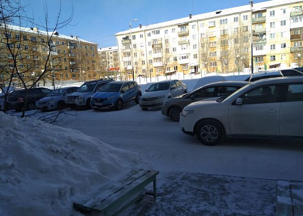 Жителей домов в центре города возмущают сквозные проезды 
