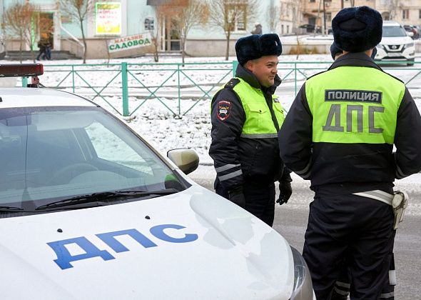 Госавтоинспекция Краснотурьинска предупреждает водителей о гололеде на дорогах города