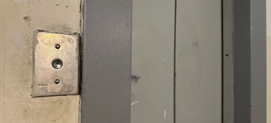 В девятиэтажке по Ленина пару недель не работал лифт