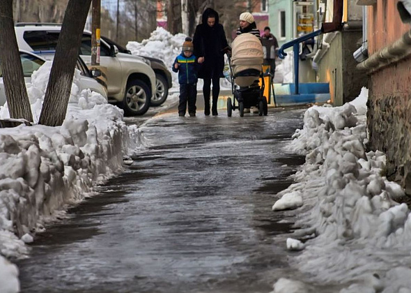 Объявлен аукцион на чистку тротуаров зимой