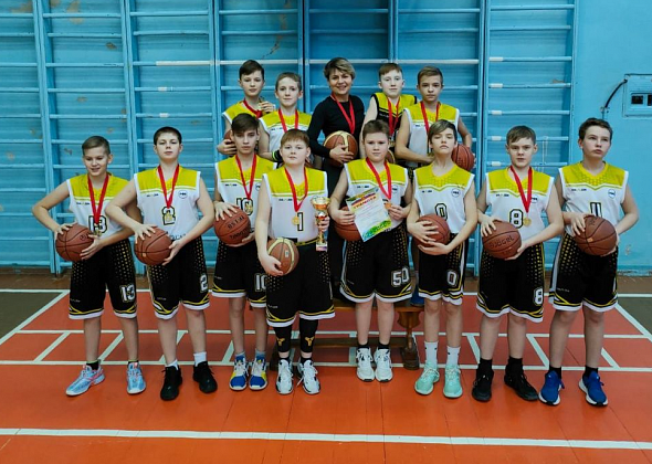 Баскетболисты выиграли турнир в Тагиле. На победу вдохновил воспитанник краснотурьинского баскетбола
