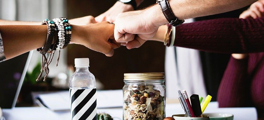 Опрос. За что вы любите свою работу?