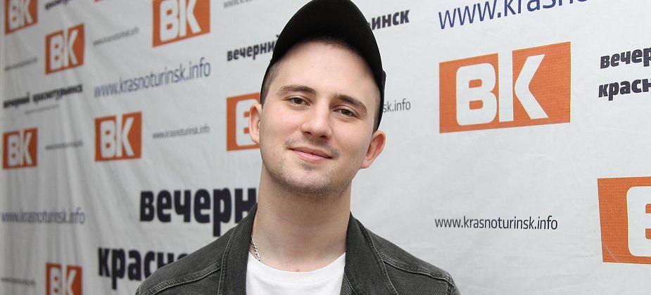 Когда книга – лучшая попутчица. О том, что читает и почему, рассказал Евгений Чекаров