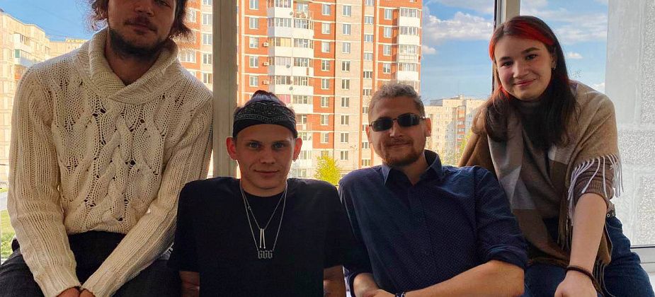 “Музыка – легальный способ получить кайф”, – говорят студенты колледжа, играющие в группе “KODA”