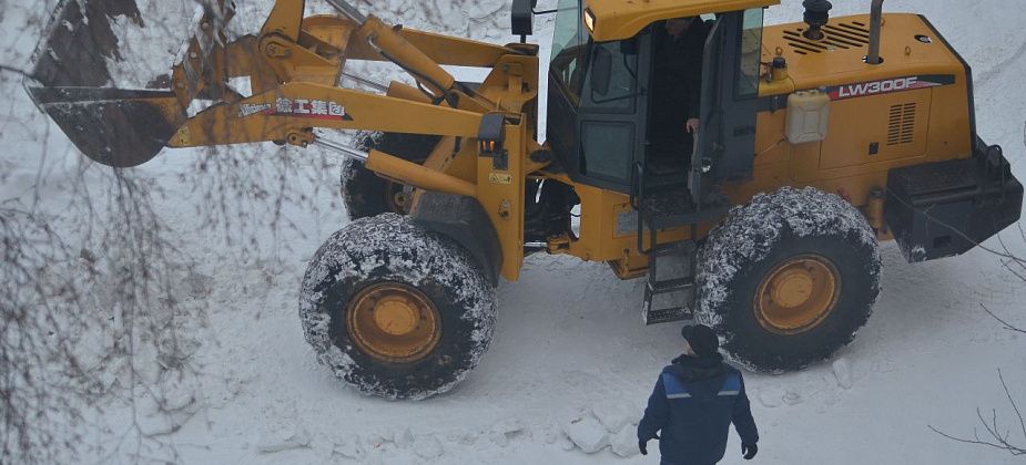 Водителей просят убрать с улиц автомобили