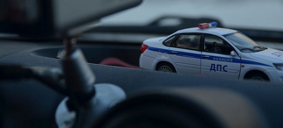 Мальчик получил повреждение ноги после наезда машины. Идет розыск свидетелей