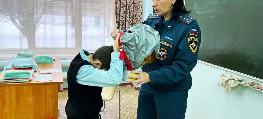 Третьеклассникам из школы №19 рассказали о безопасности  