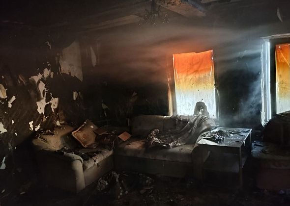 На Суходойке пожар лишил дома семью с пятью детьми