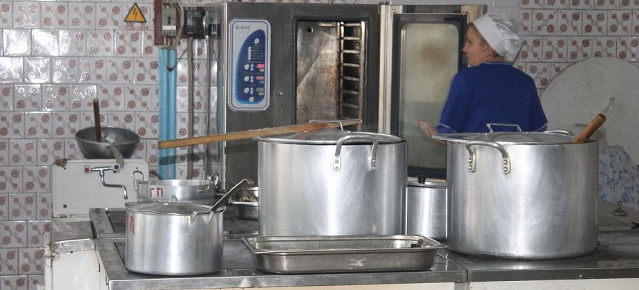 Поиски подрядчика по питанию детсадовцев не увенчались успехом