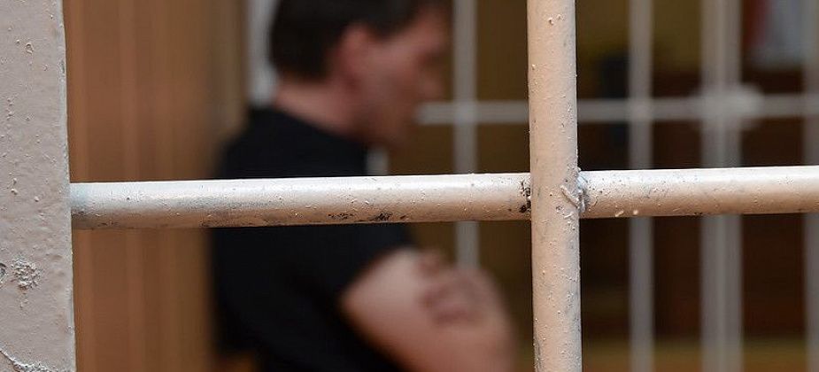 В Краснотурьинске грабителя-сидельца оставили под стражей