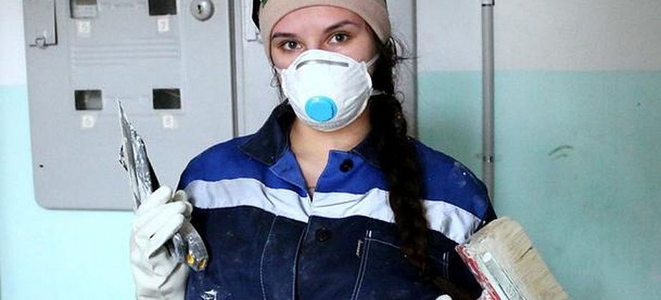 Шпатель, раствор и запах краски – так прошел еще один мой день в роли работника коммунальной службы