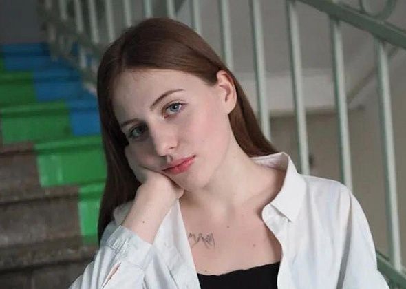 Диана Баранова сдала ЕГЭ по литературе на 100 баллов. На выбор экзамена повлиял и учитель