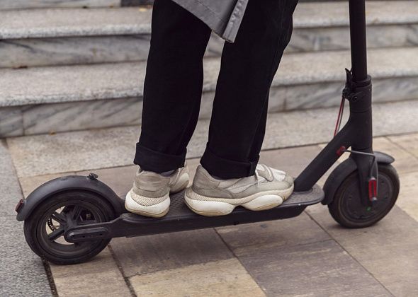 Могут конфисковать самокат у краснотурьинца, который управлял им пьяным