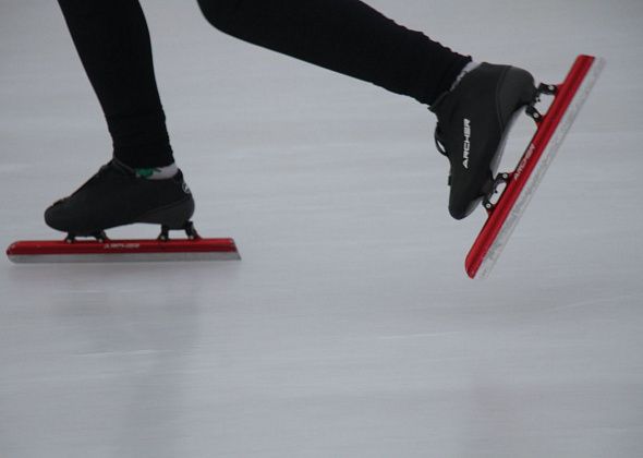 Конькобежка из Краснотурьинска завоевала три медали на первенстве области