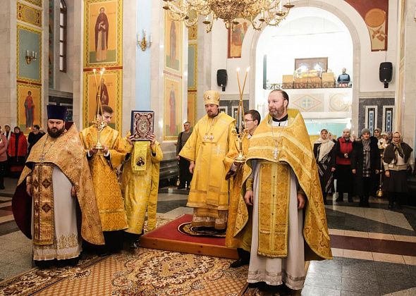 В соборе Максима Исповедника встретили Новый год 60 прихожан