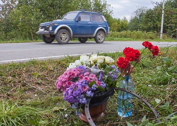 В соборе вспоминали погибших в авариях