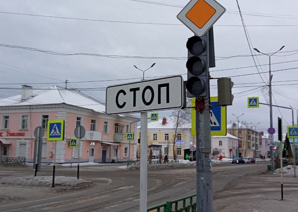 В центре Краснотурьинска без разрешения изменили работу светофоров?