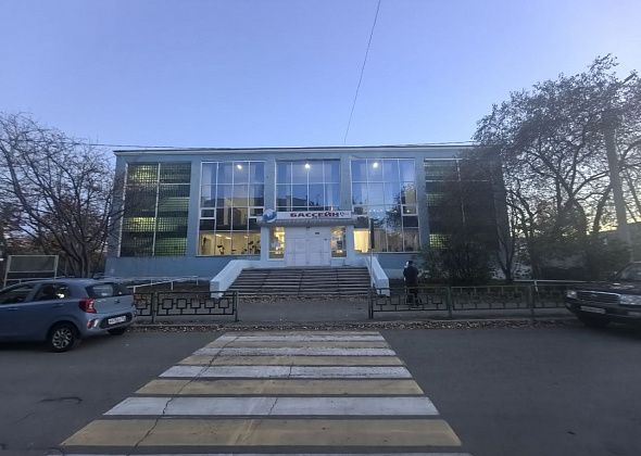 Юные пловцы из четырех городов собрались на соревнования в бассейне «Богословский»