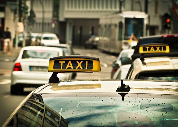 Роспотребнадзор ответит на вопросы о такси и каршеринге 