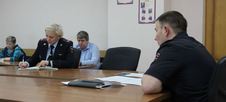 Начальник полиции рассказал представителям промышленных предприятий о схемах мошенников