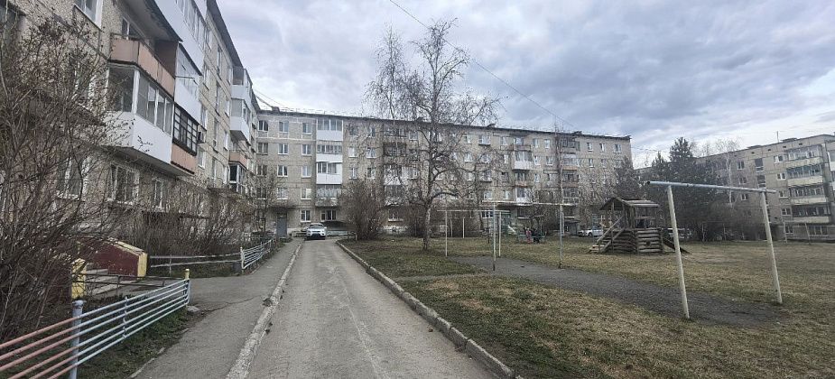 «Мы заперты в ловушке». Жители дома в Краснотурьинске бьют тревогу
