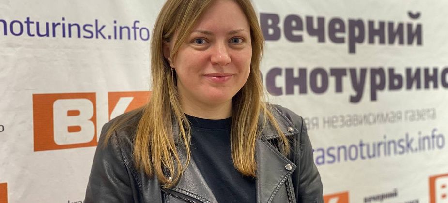 “Такое горе…”: краснотурьинцы несут в редакцию "Вечерки" продукты для погорельцев
