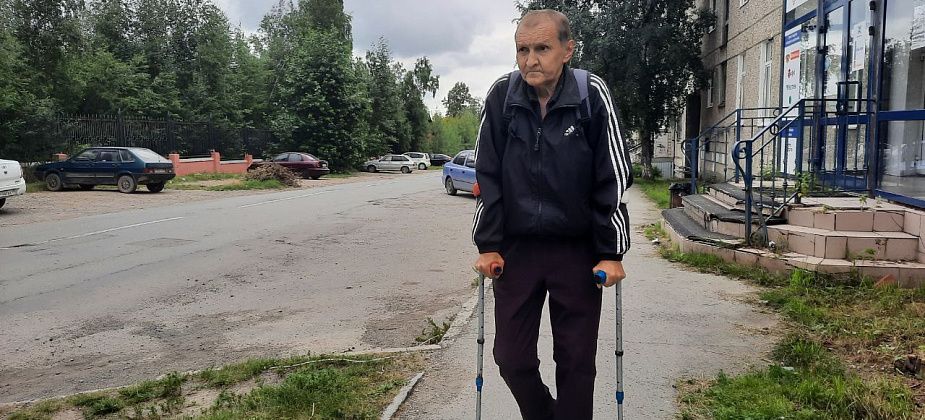 «Пенсия 14 тысяч. А надо - 65». Инвалид собирает деньги на реабилитацию