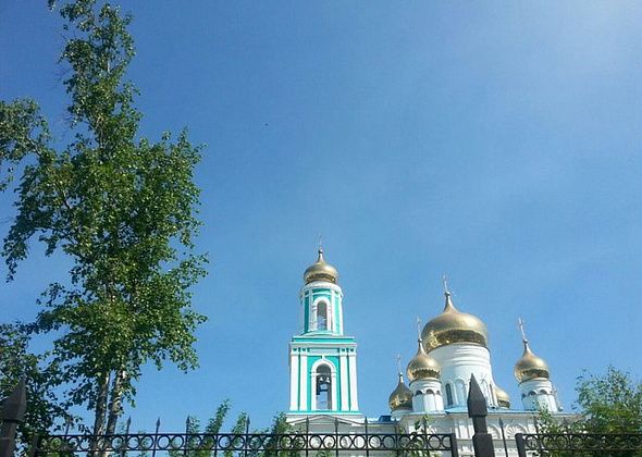 Краснотурьинские православные почтили память погибших в пожаре в аэропорту Шереметьево