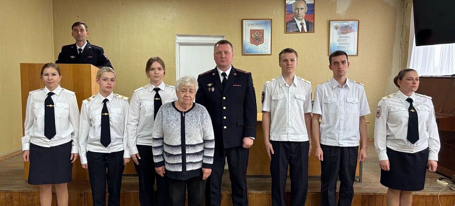 Шестеро новобранцев полиции приняли присягу