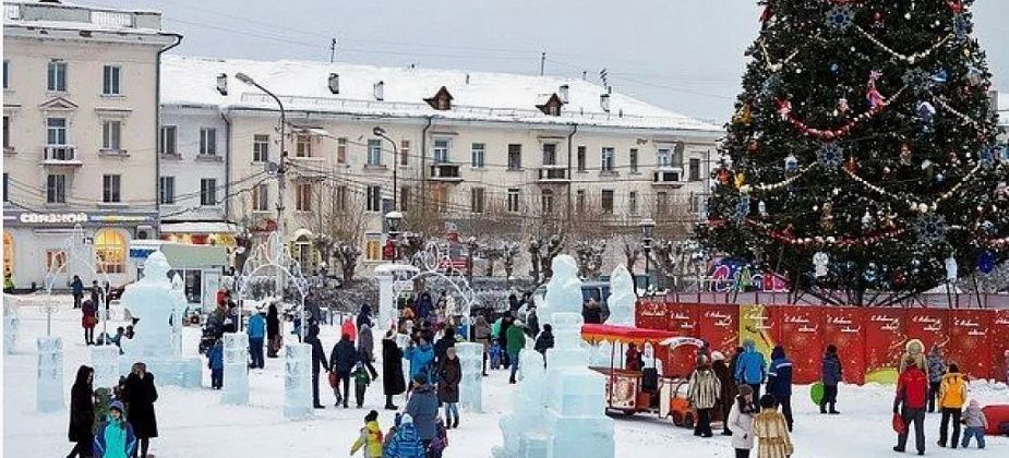 Сэкономили на обслуживании новогоднего городка