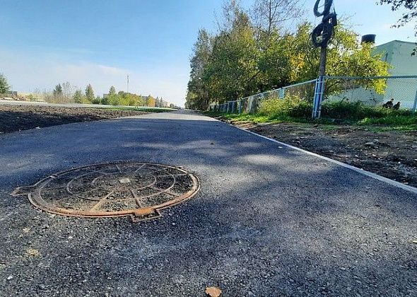 Мэр объяснил, почему на тротуарах делают канализационные колодцы