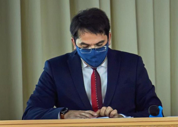 Мэр Краснотурьинска дважды сдавал тест на ковид. Здоров