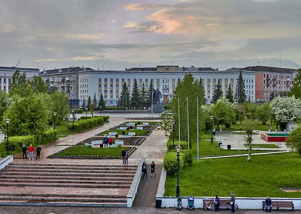 В голосовании «на благоустройство за 50 млн рублей» пока выигрывает городская площадь
