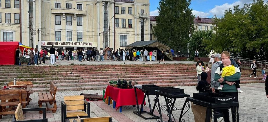 Колония №3 представила свою продукцию на ежегодной ярмарке в Серове