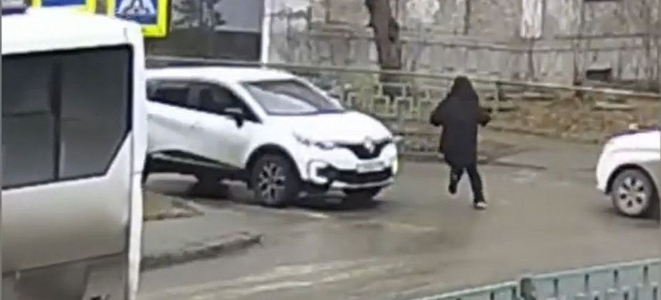 Состояние удовлетворительное: в больнице рассказали о здоровье сбитой возле «Столичного» девочки