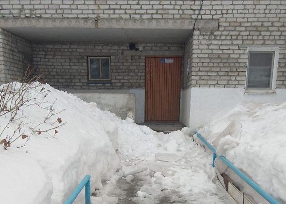 Житель улицы Заречной-2 возмущен работой коммунальщиков: "Бедные бабушки на выборы не могли сходить"