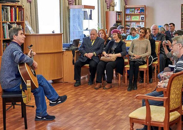 На встречу с краснотурьинцами приезжает литературно-поэтический клуб "Дар" из Серова