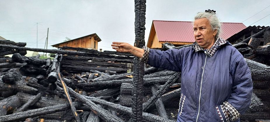 «Жила тут 35 лет и за ночь все потеряла»: пожар оставил 71-летнюю горожанку без единственного жилья