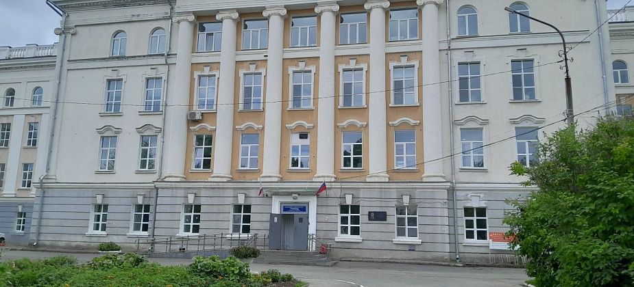 Благодаря многодетному отцу в больнице закупили новую бытовую технику