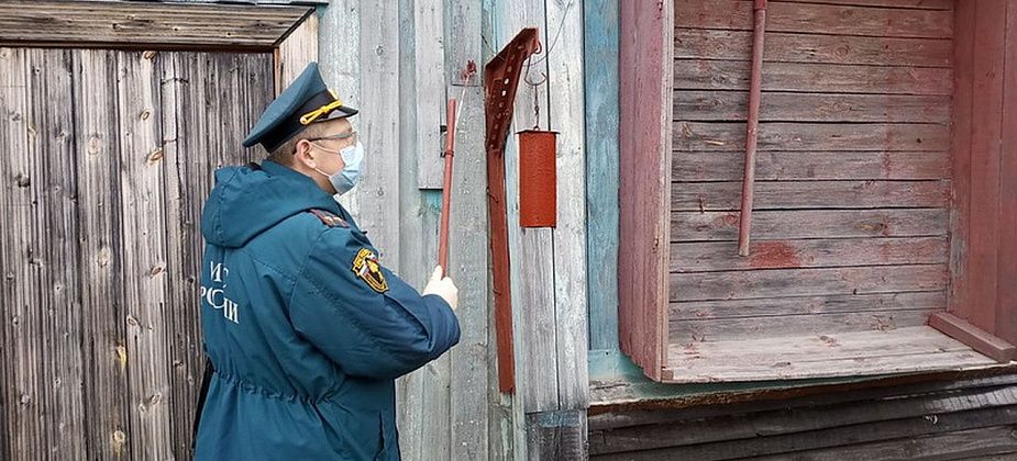 Сотрудники МЧС до октября будут проверять коллективные сады