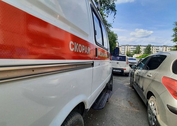 В горбольнице сообщили о состоянии самокатчика, которого сбила машина 